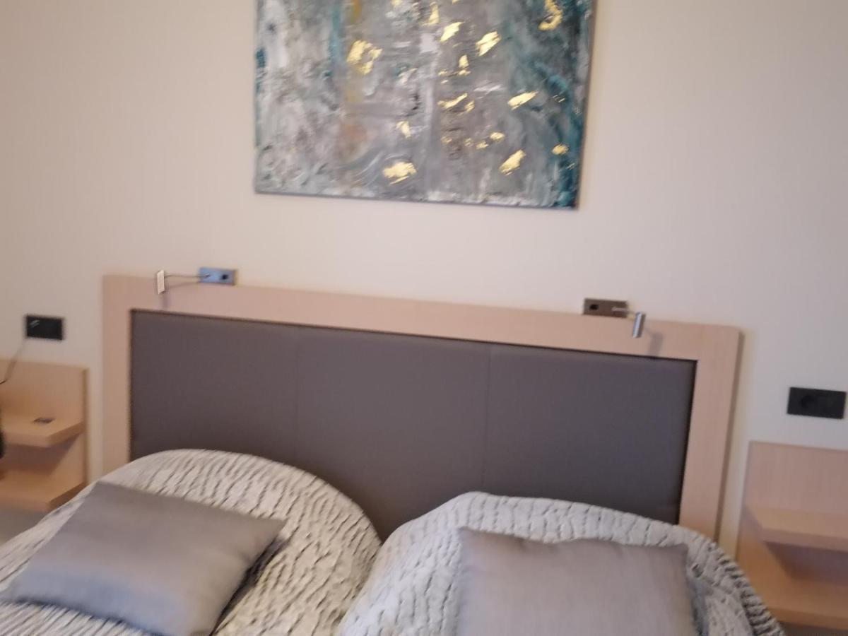 Angelo Cafe Hotel Tolón Zewnętrze zdjęcie