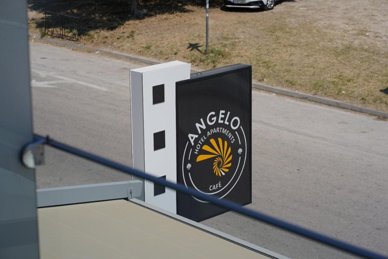 Angelo Cafe Hotel Tolón Zewnętrze zdjęcie